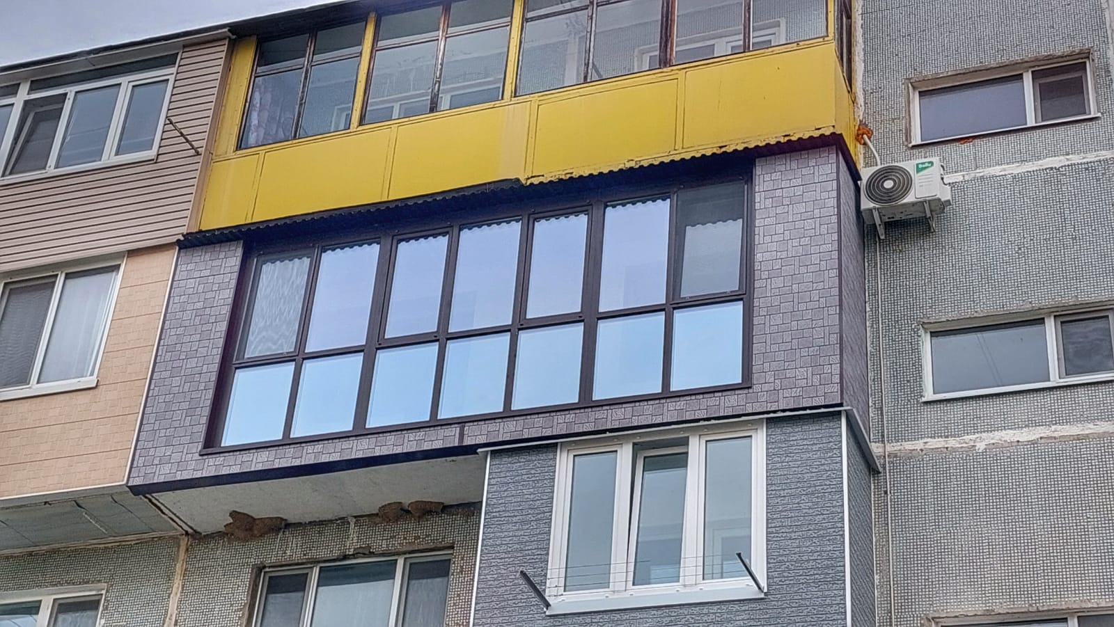 Балкон