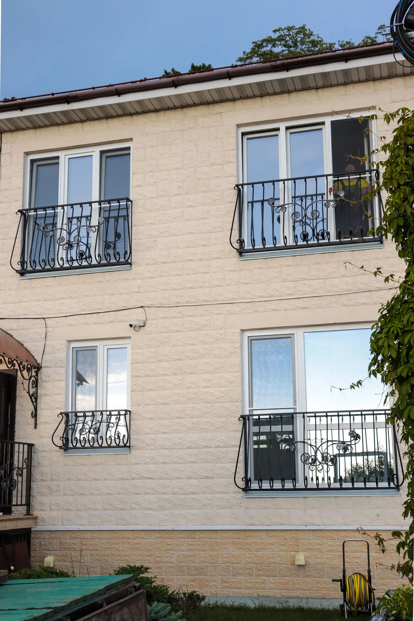 Остекление коттеджа