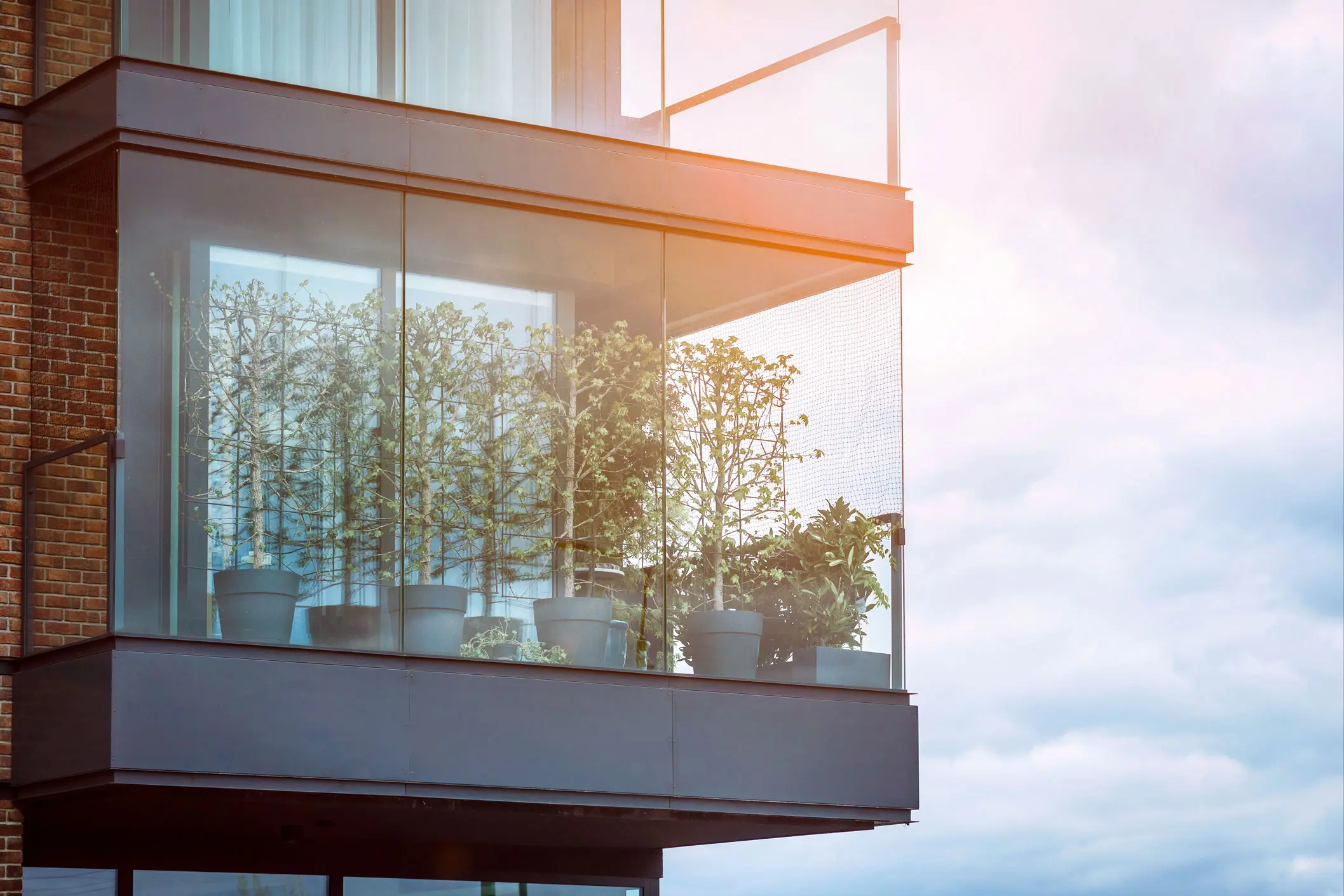 Встречают по одёжке: внешняя отделка балкона