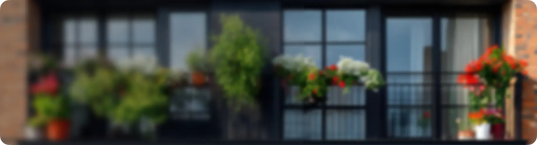 Двойная выгода: балкон с отделкой плюс окно за полцены